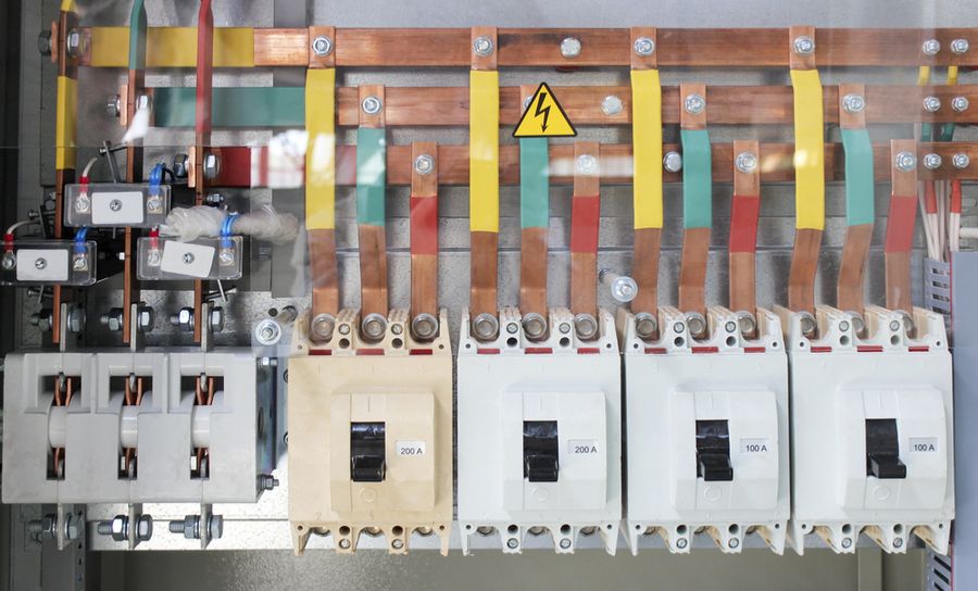 Isolated vs Non-Isolated Power Supplies: The Right Choice Without 