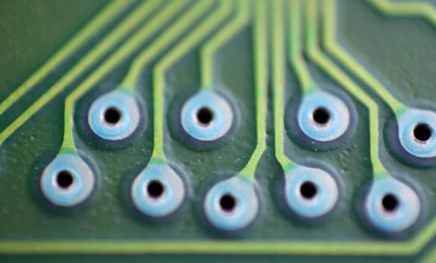 Changing PCB Reference Planes During Routing in Multilayer Boards