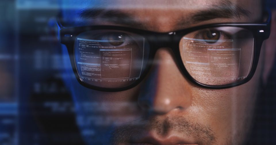 Componentes detrás de las gafas inteligentes y de realidad aumentada de última generación