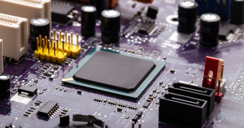 SAP dans la fabrication de PCB Ultra HDI