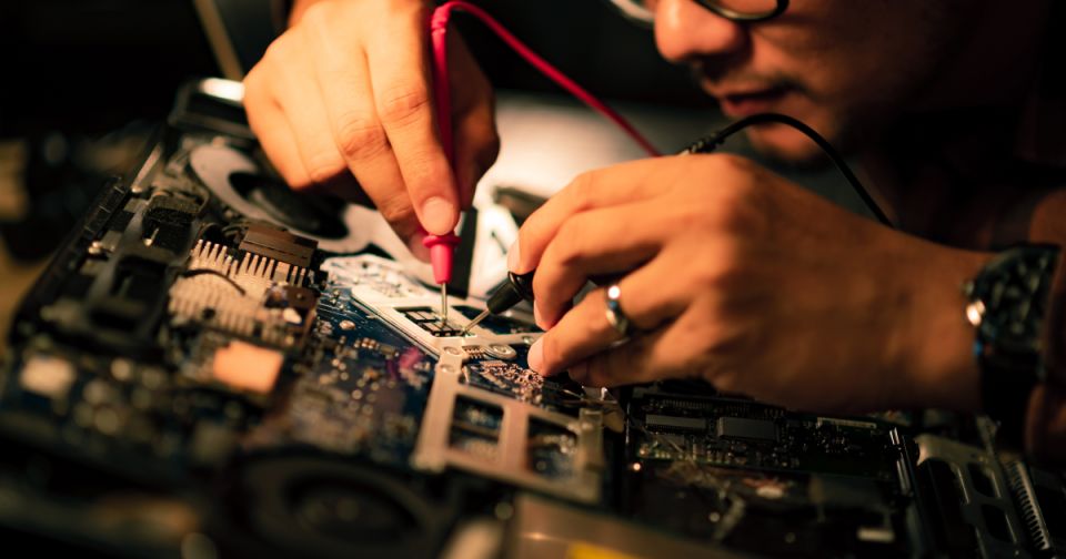 De HDI a Ultra HDI: Estrutura de Vias no Design de PCB