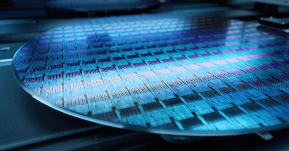 Перспективы роста для полупроводников GaN и SiC