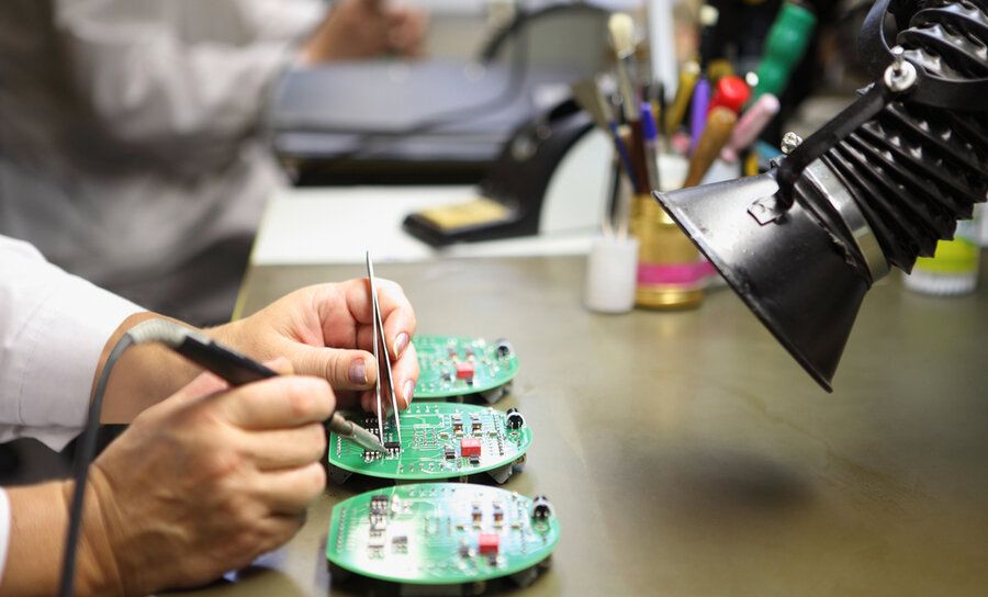 How Integrated Libraries Help You Manage Your PCB Supply Chain