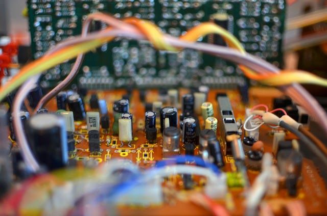 Optimierung von Leistungsangaben für Bauteile mithilfe eingebetteter Entwurfsregeln