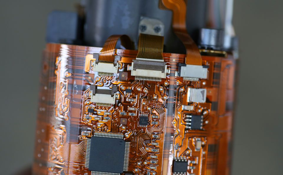 Rigid-Flex Command Set-up and Layer Stack Design