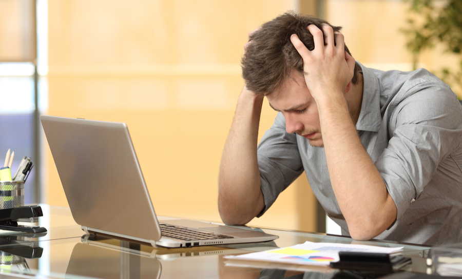 Systèmes LED à résistance de limitation de courant avec alimentation à tension correspondante