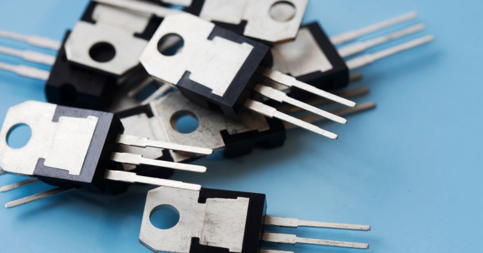 Sourcing de Componentes para PCB