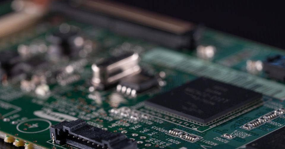 Mười MCU 32-bit Cung Cấp Năng Lượng cho Hệ Thống Nhúng Thế Hệ Tiếp Theo