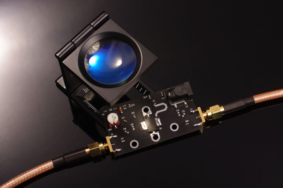 Układ i trasowanie PCB RF