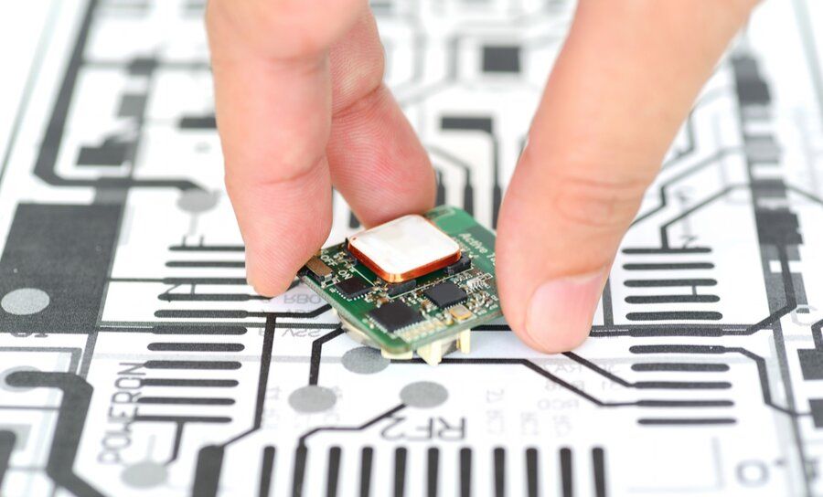 Jak zaprojektować układ scalony pętli fazowej w twojej płytce PCB RF