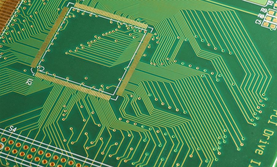Wet and Dry PCB Etching Solutions: Which Process is the Right Solution?